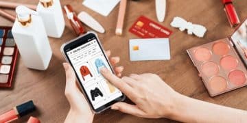 Mobile E-commerce Trends: Strategy Impact in the Next Year - Cover Image