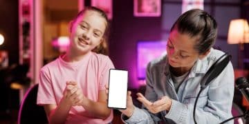 Boost Sales with Mobile Video Commerce: Live Shopping for US E-commerce - Cover Image
